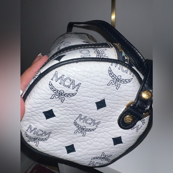 MCM Papillon Crossbody Bag - Picture 8 of 12